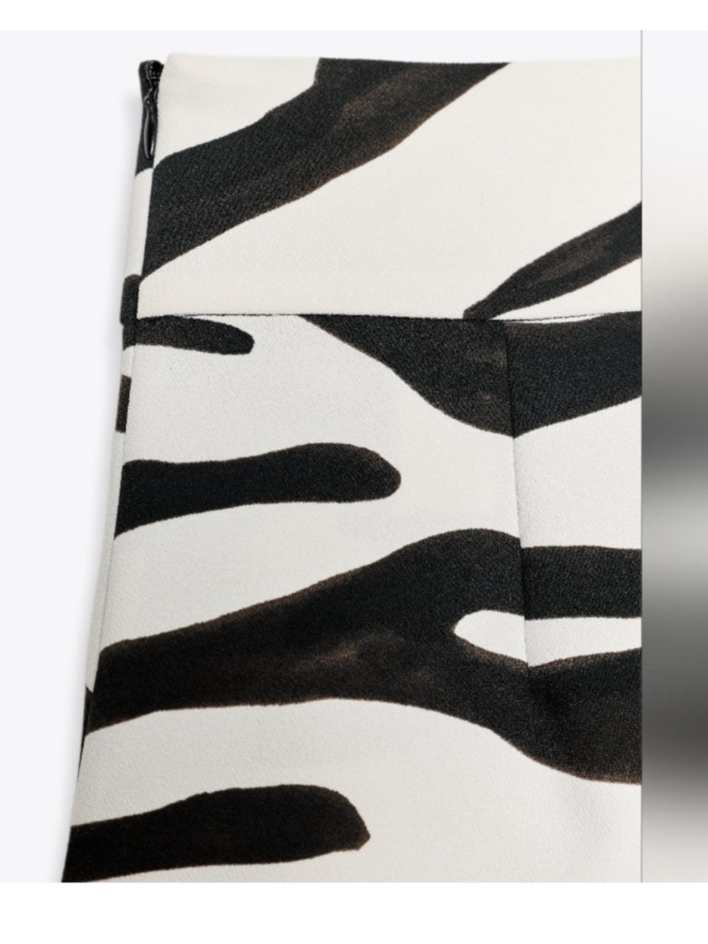 Zara Black & White Zebra-Print Wide-Leg Pants - Picture 7 of 7